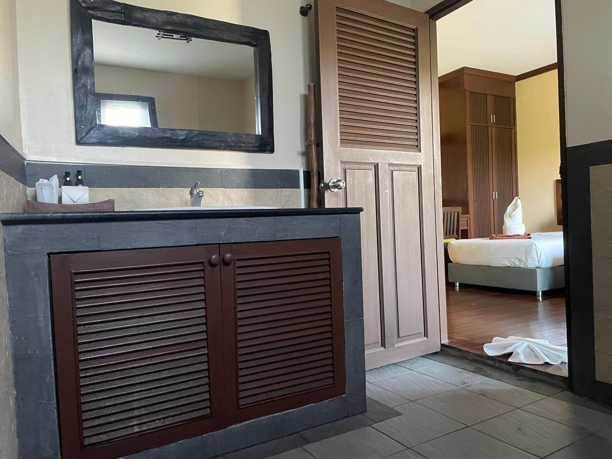 Grand Manita Beach Resort Ламай Бийч Екстериор снимка